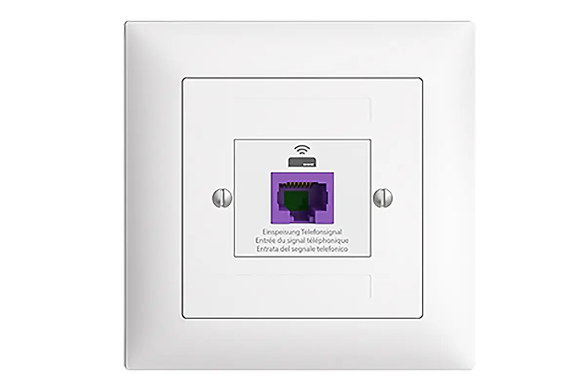 FEG_1131-403.FMI.61 ist ältere eine Rückspeisende DSL Dose mit RJ45 Buchse